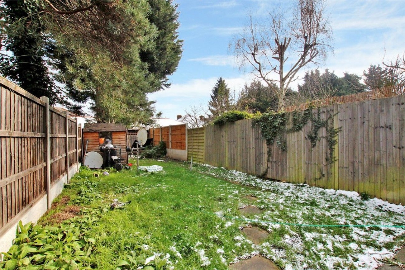 House Wynndale Road in Greater London