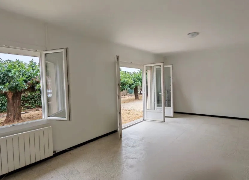 Maison Impasse des Aires à Domazan