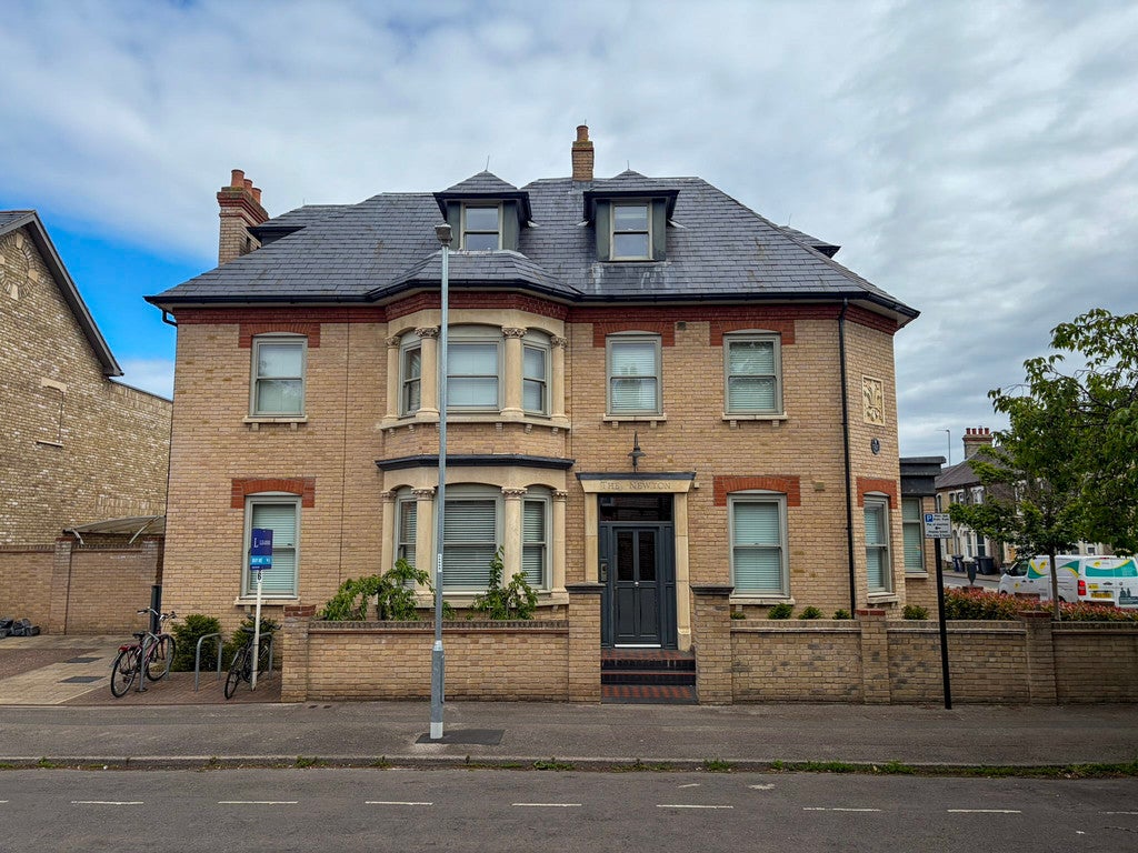 Flat Humberstone Road in Cambridge