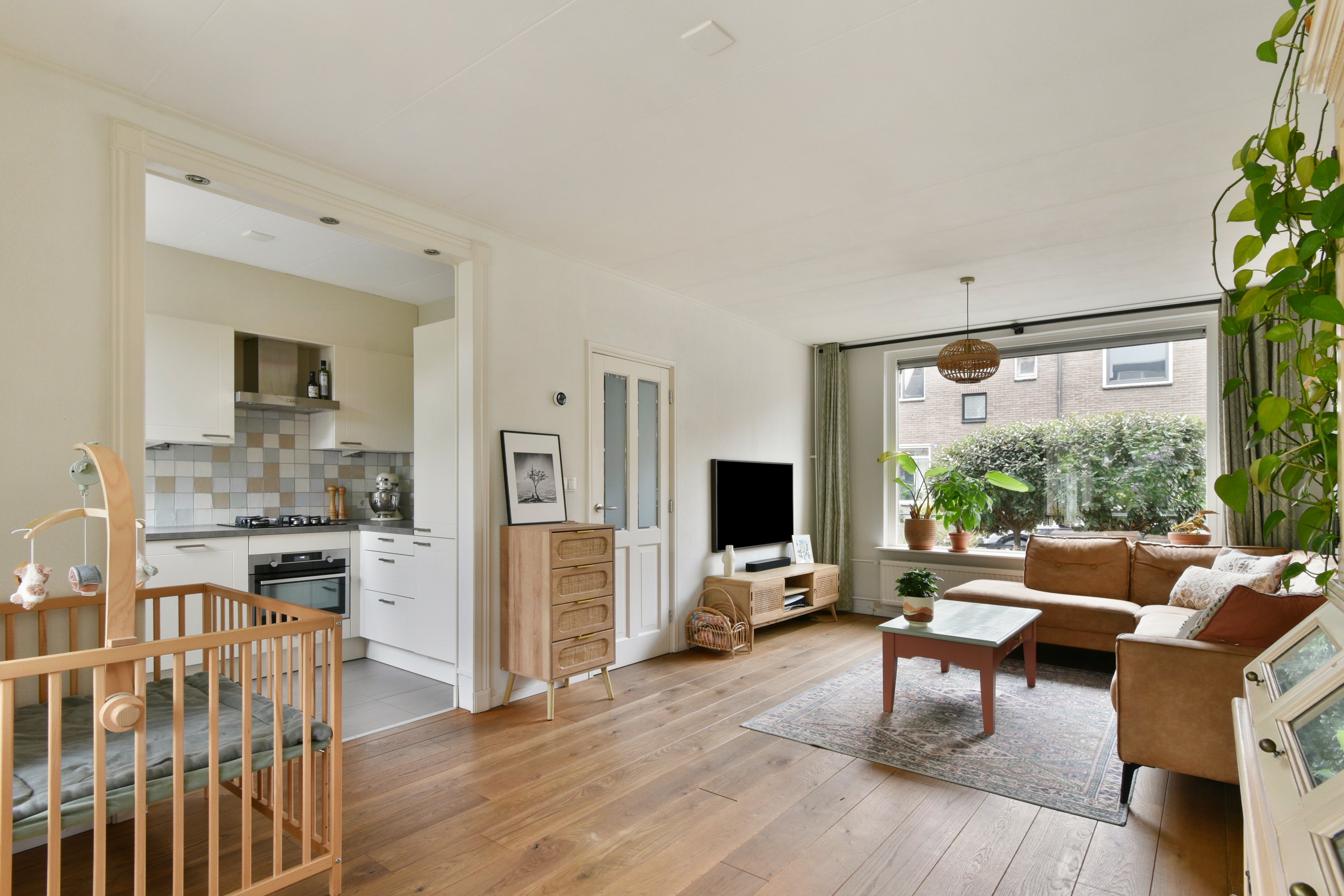 Tussenwoning te koop: Geraniumstraat 43, Vlaardingen