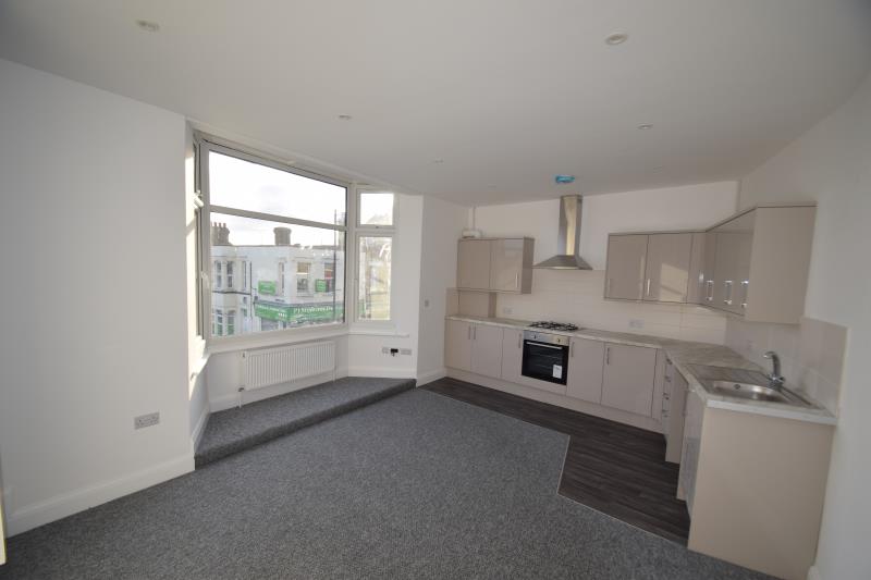Flat Southchurch Road in Greater London