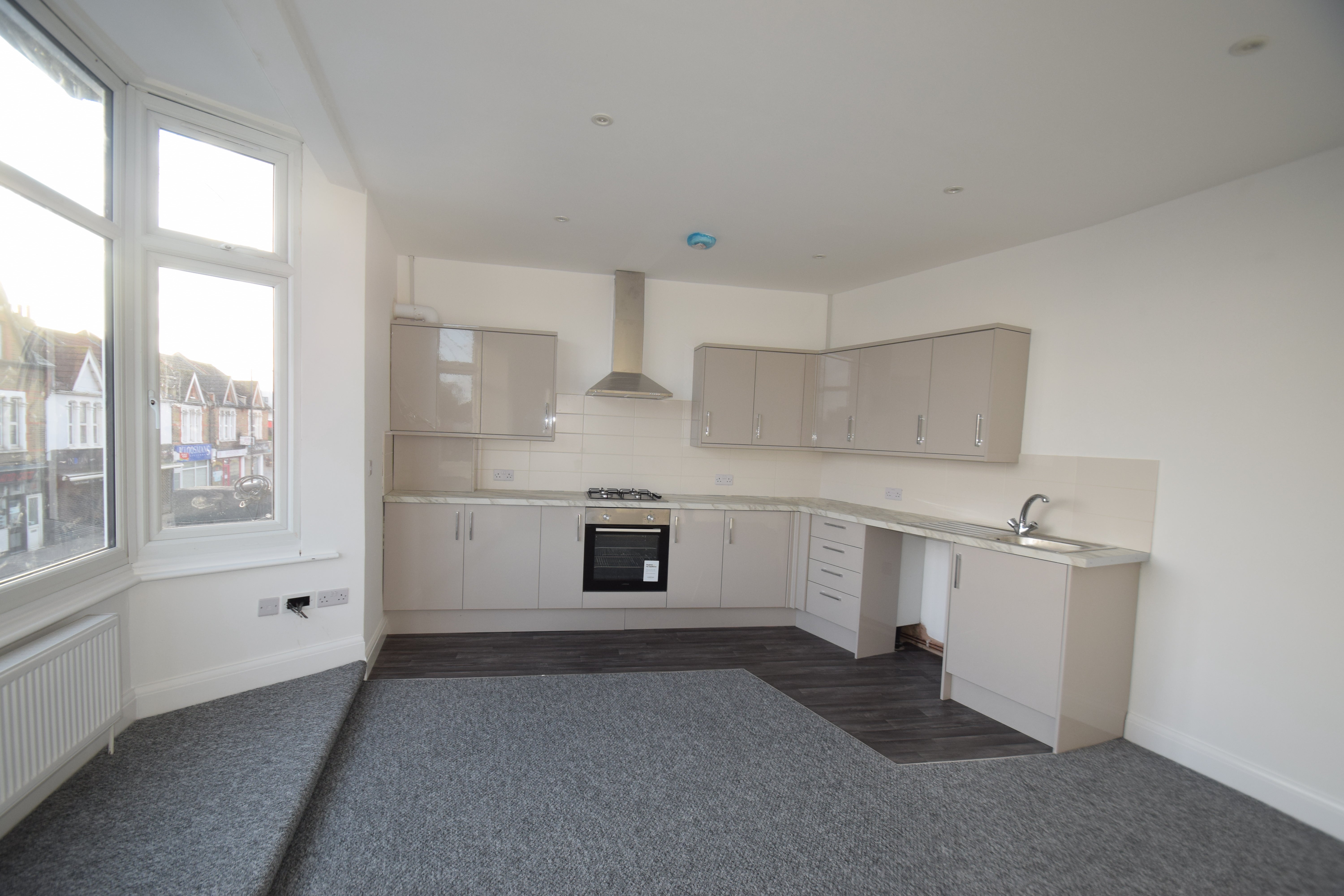 Flat Southchurch Road in Greater London