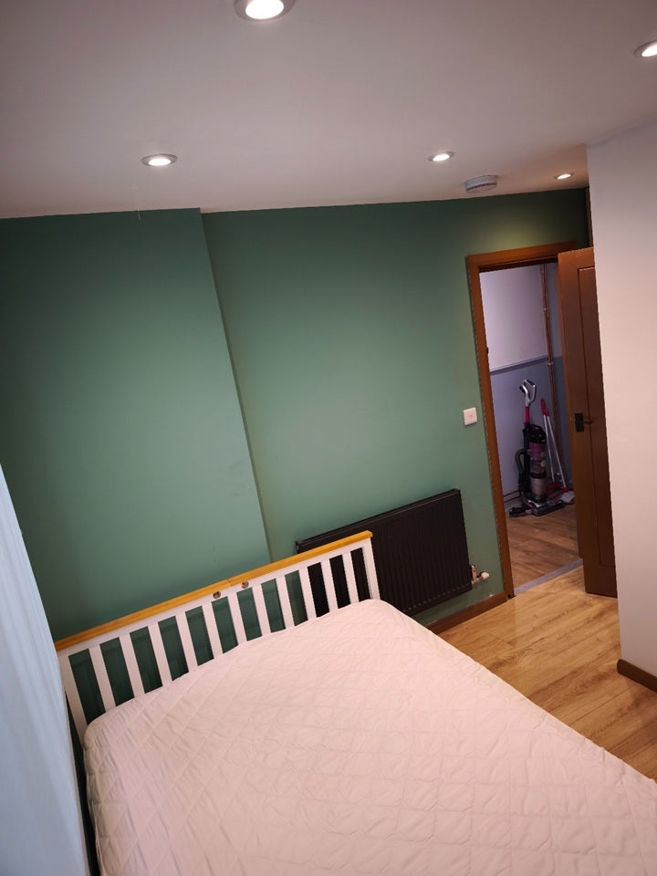 Room Glebe Street in Wakefield