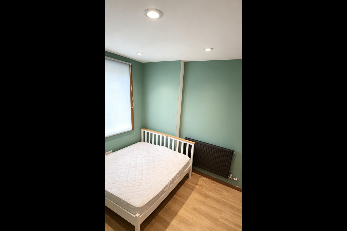 Room Glebe Street in Wakefield