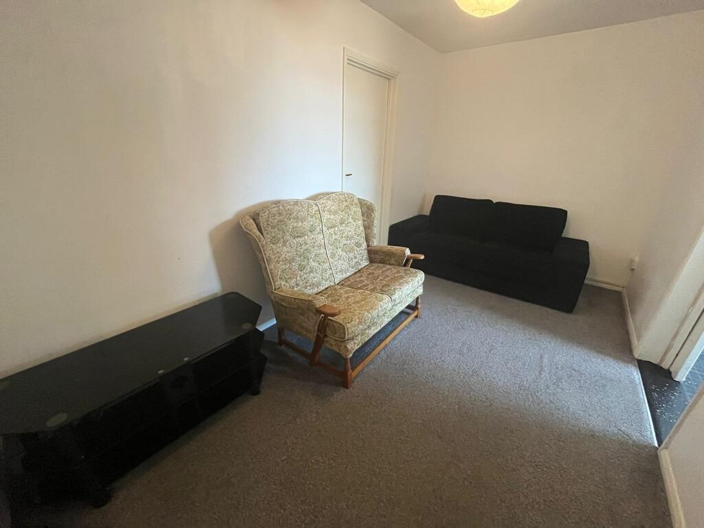 Flat Hamlet Drive in Colchester