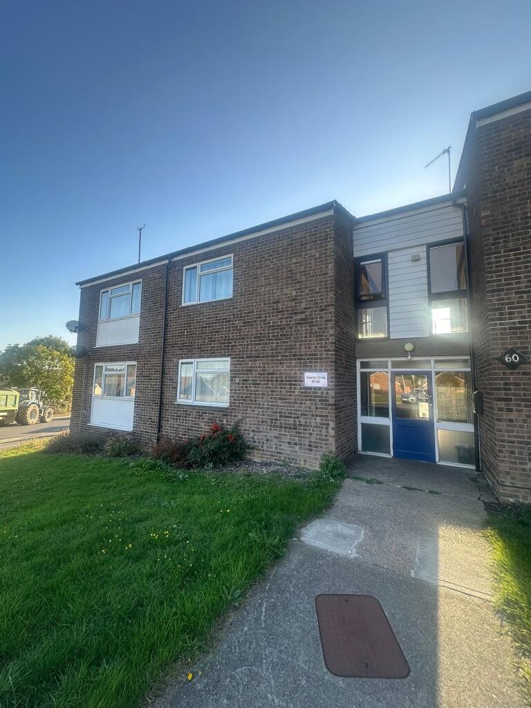 Flat Hamlet Drive in Colchester