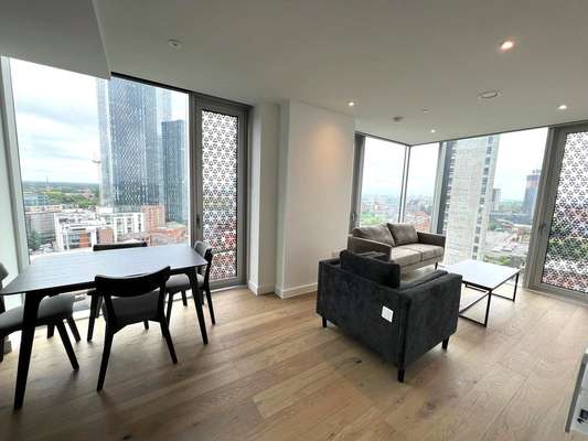 Flat Great Bridgewater Street in Manchester