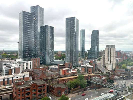 Flat Great Bridgewater Street in Manchester