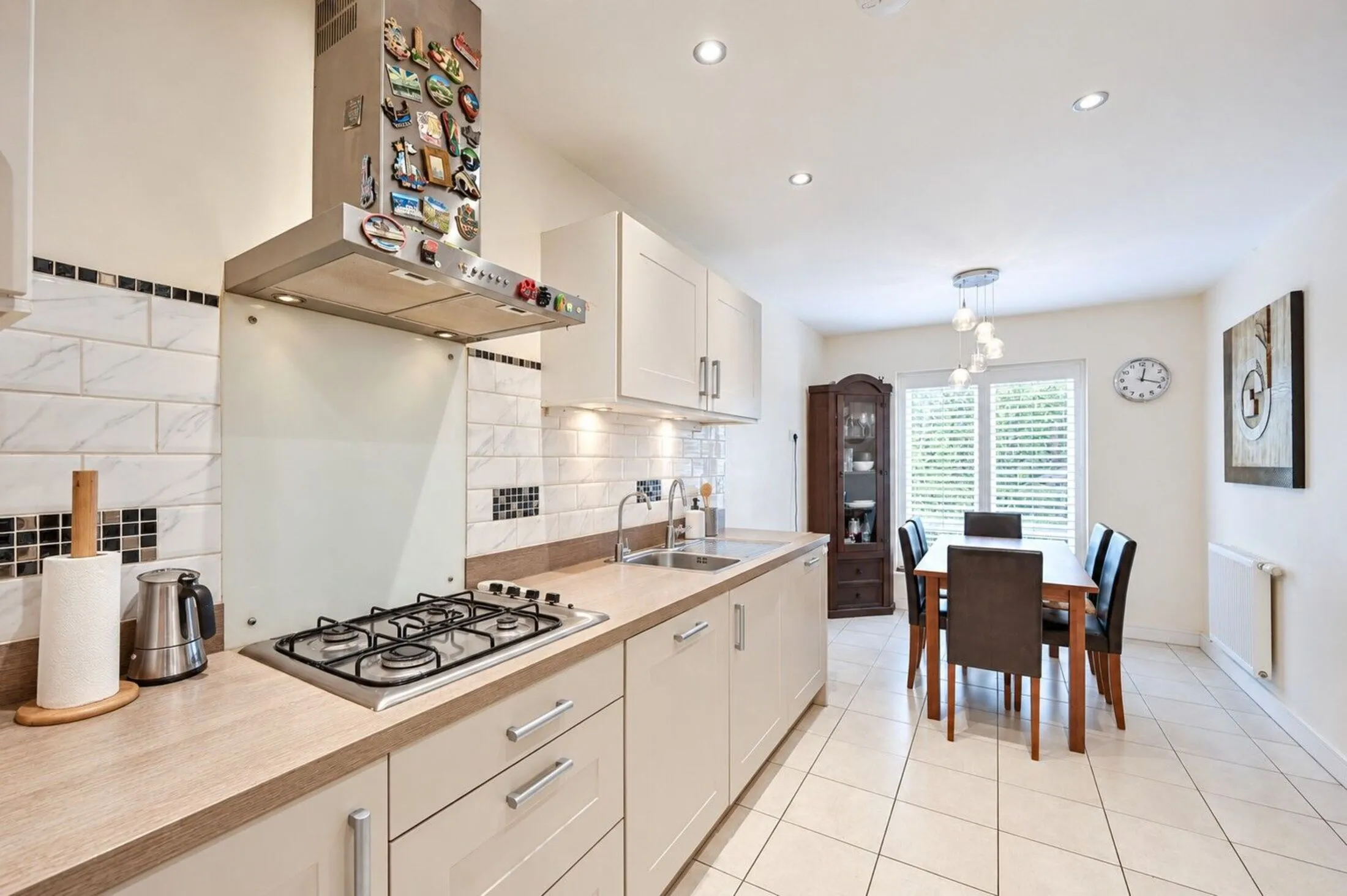 House Hoad Crescent in Woking
