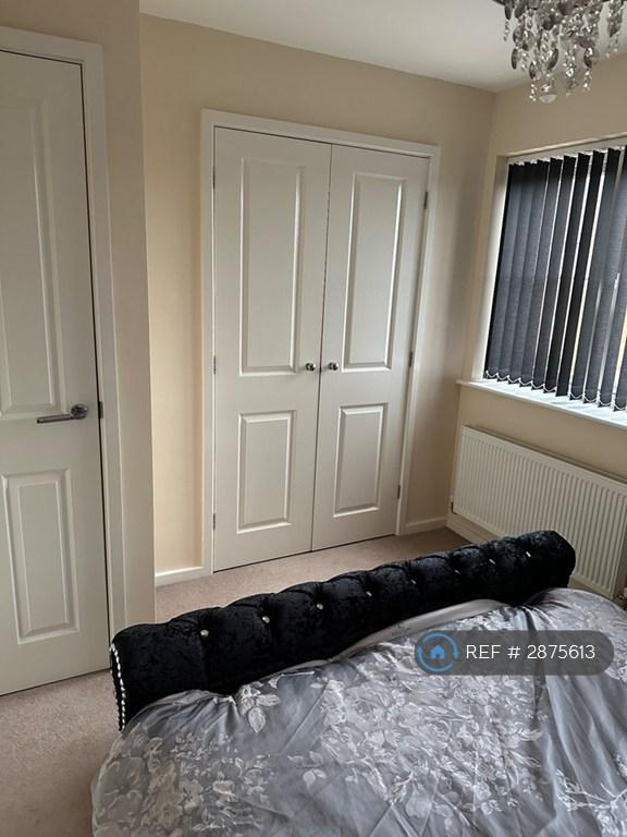Room Fiona Way in Renhold