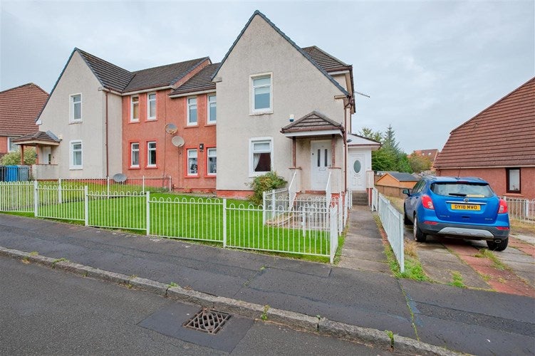 Flat Burnside Crescent in Blantyre