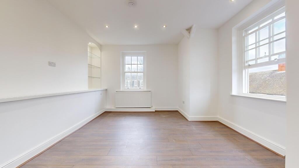 Flat Fisherton Street in City of Westminster