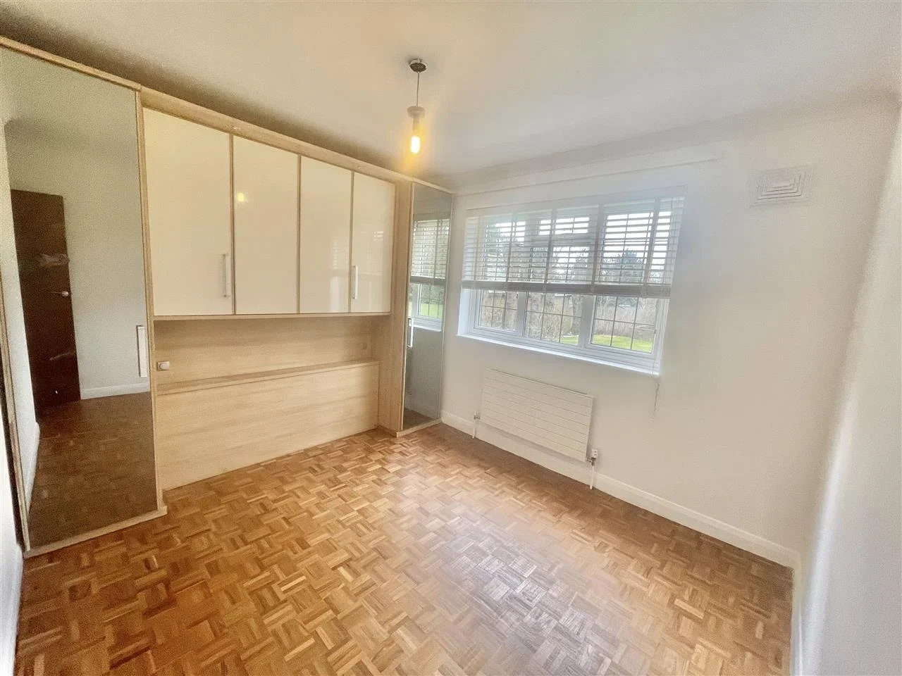 Flat St Cuthberts Gardens in Greater London