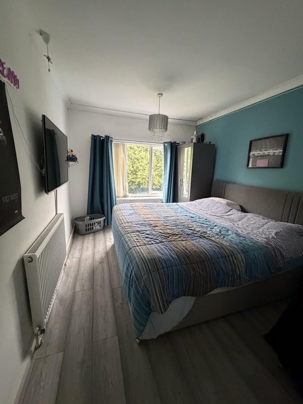 Room Grangewood Road in Stoke-on-Trent