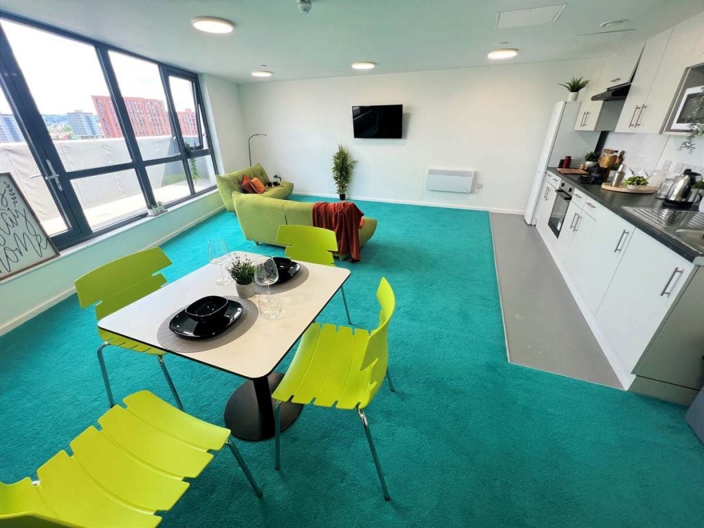 Room Egerton Street in Sheffield