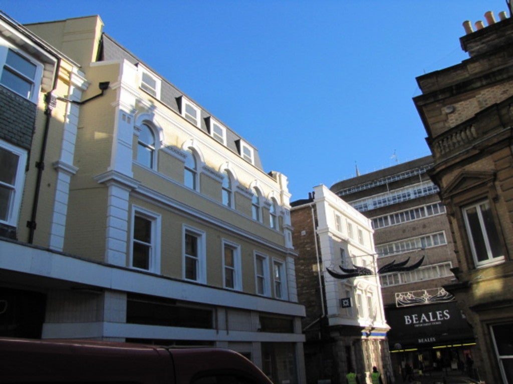 Flat Albert Road in Bournemouth