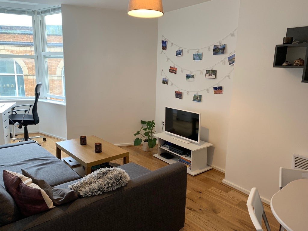 Flat Albert Road in Bournemouth