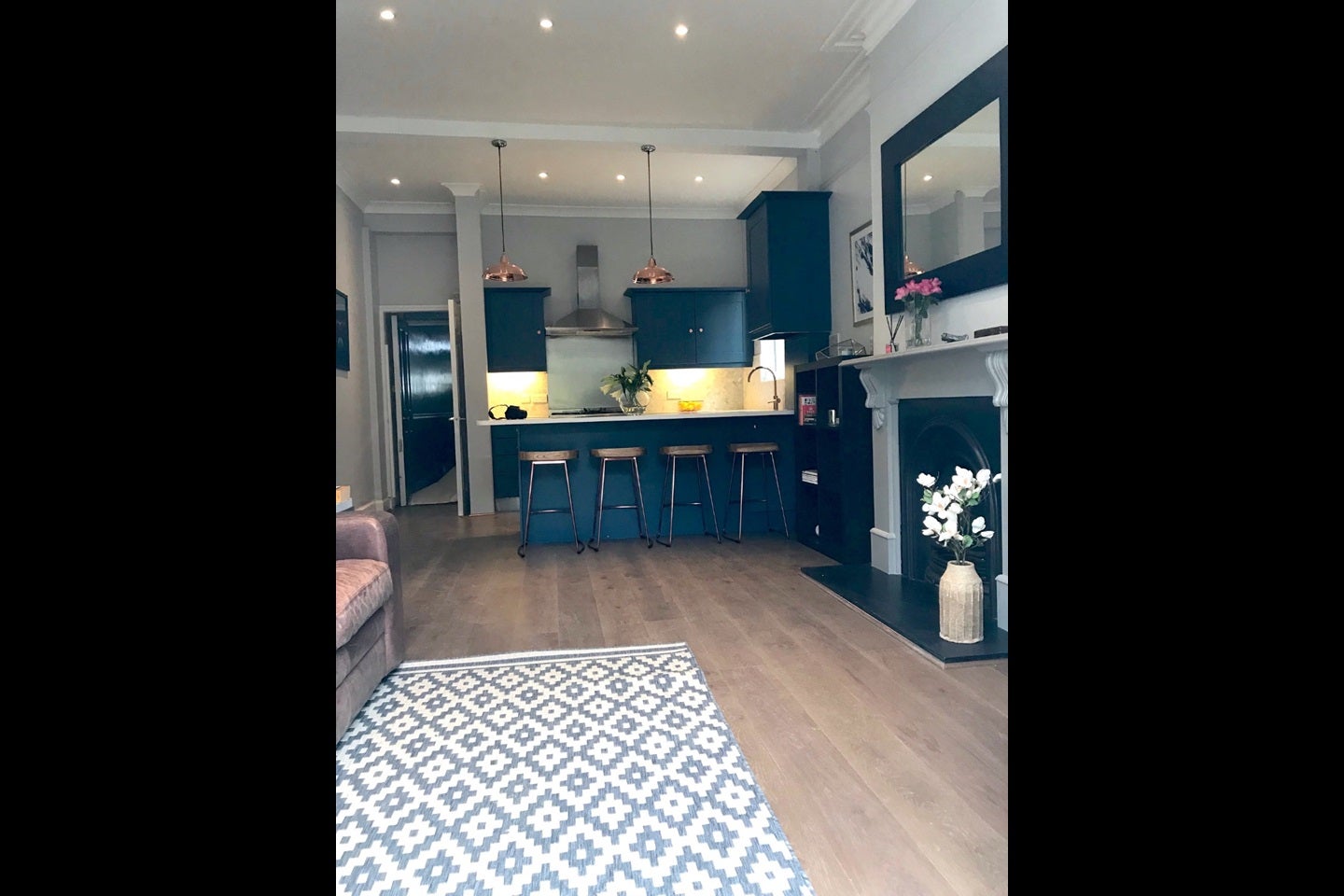 Flat Cavendish Road in Greater London