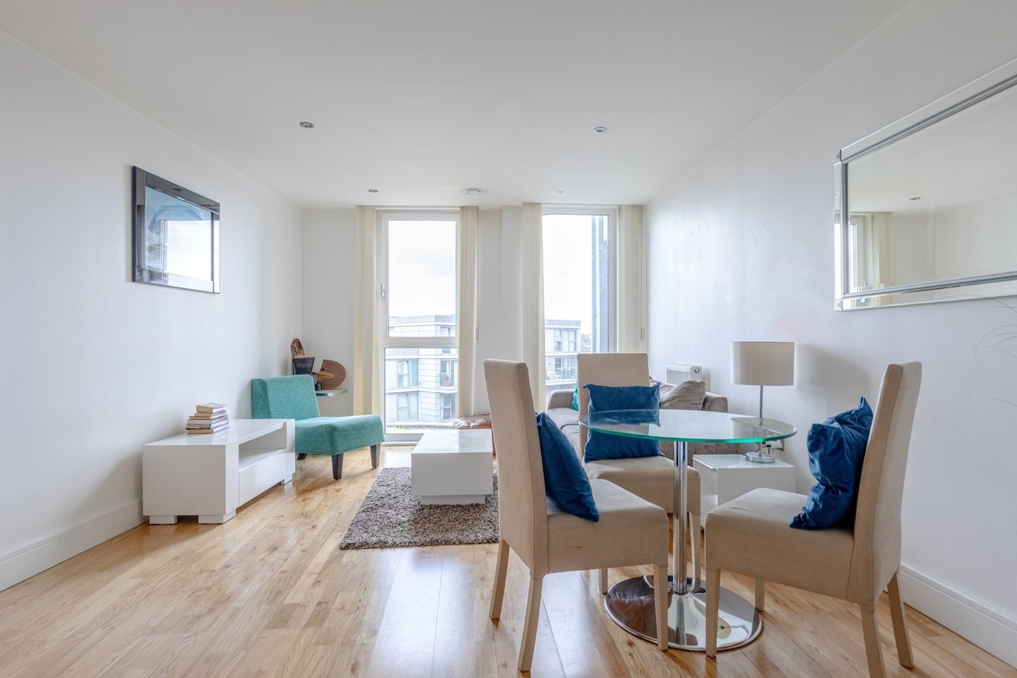 Flat Seager Place in Greater London