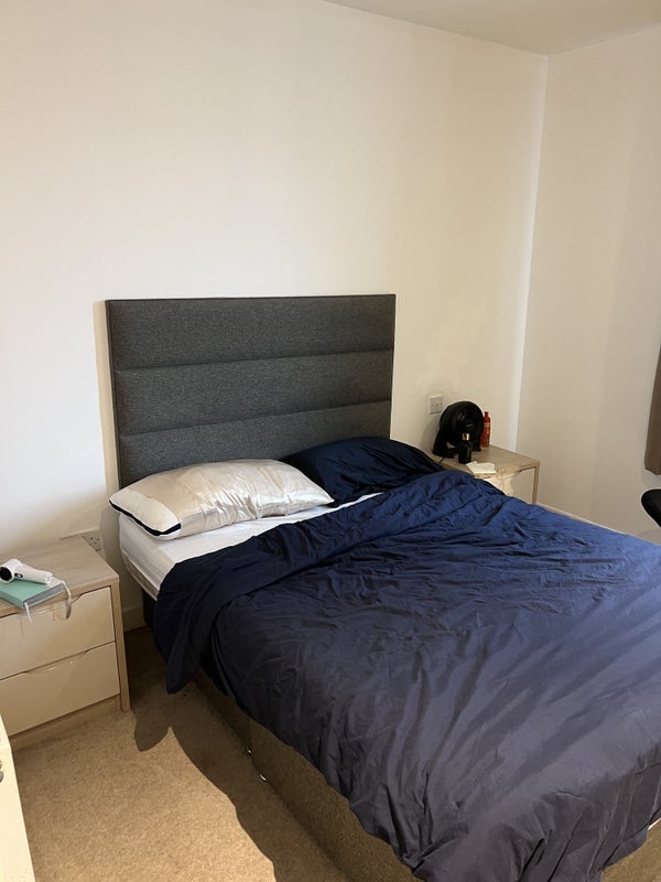 Room Victoria Road in Greater London