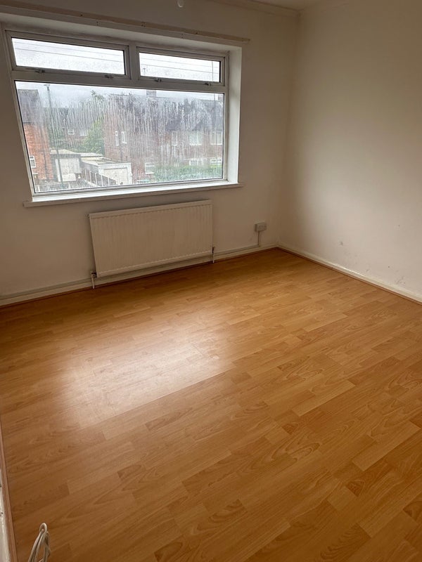 House Caterham Close in Nottingham