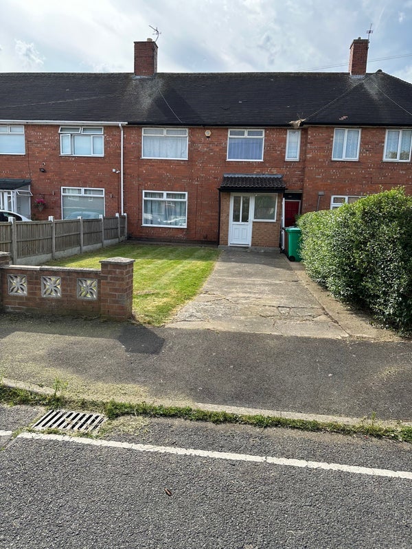 House Caterham Close in Nottingham
