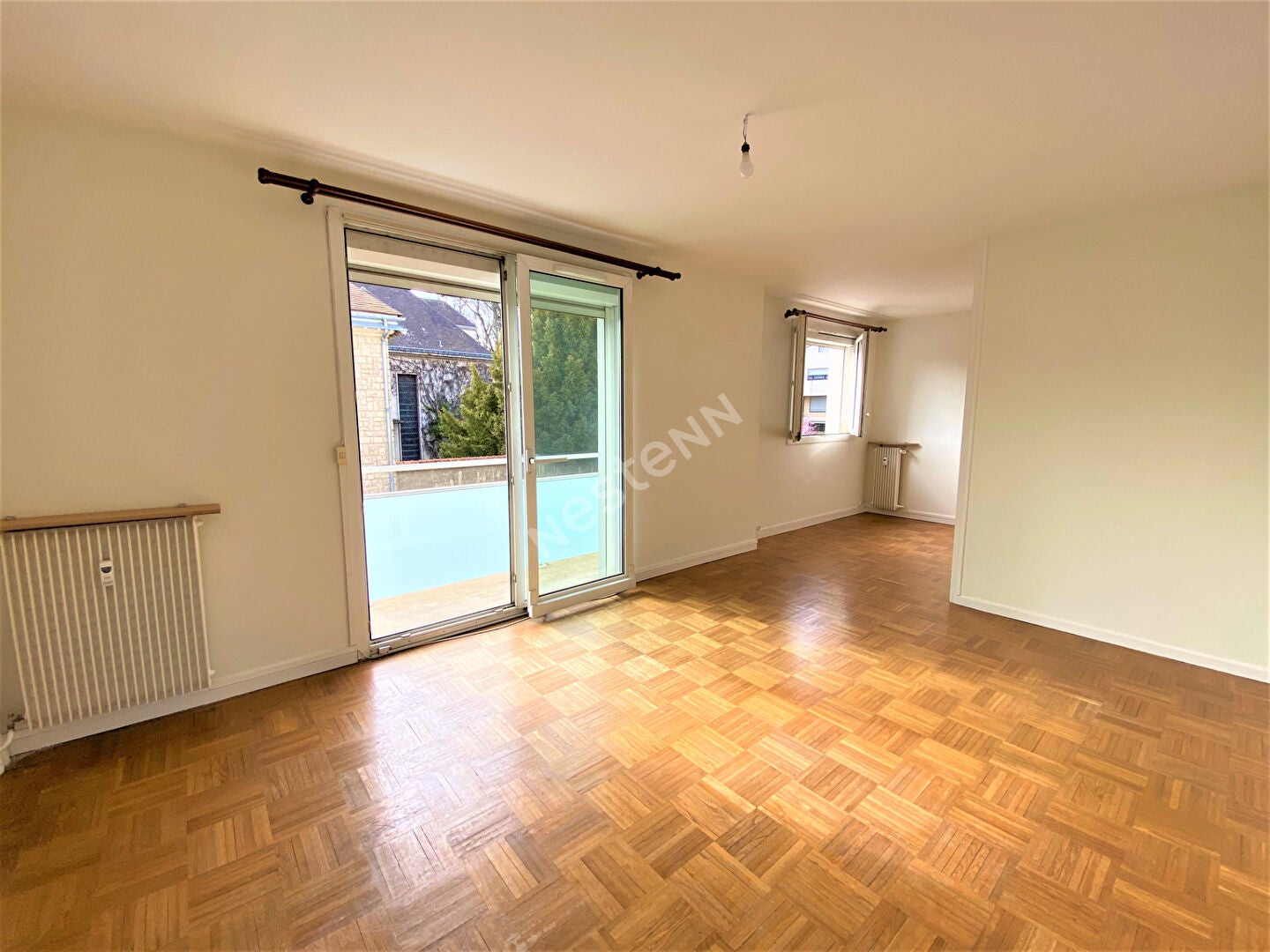 Flat Avenue Jean Jaurès in Reims