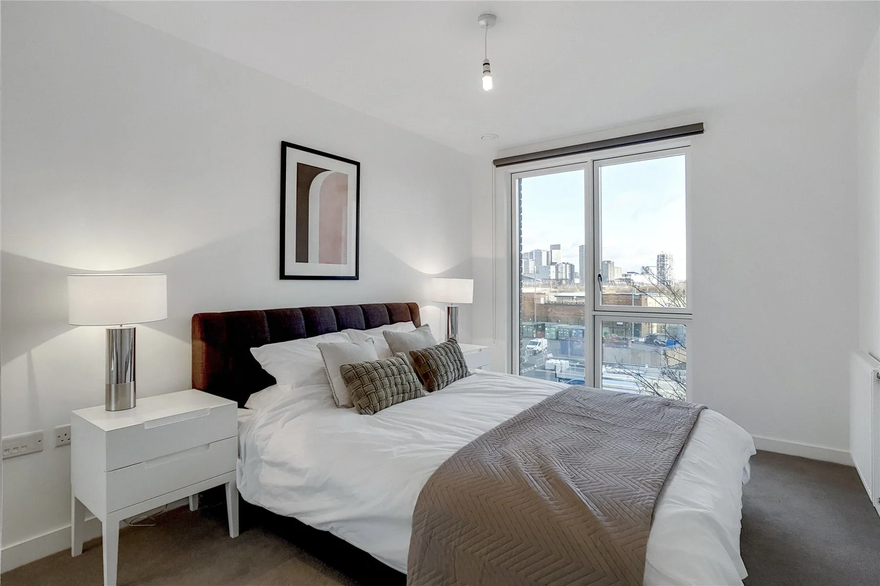 Flat Highland Street in Greater London
