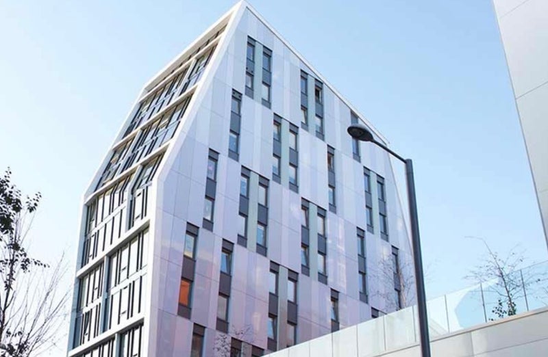 Room Alma Close in Nottingham