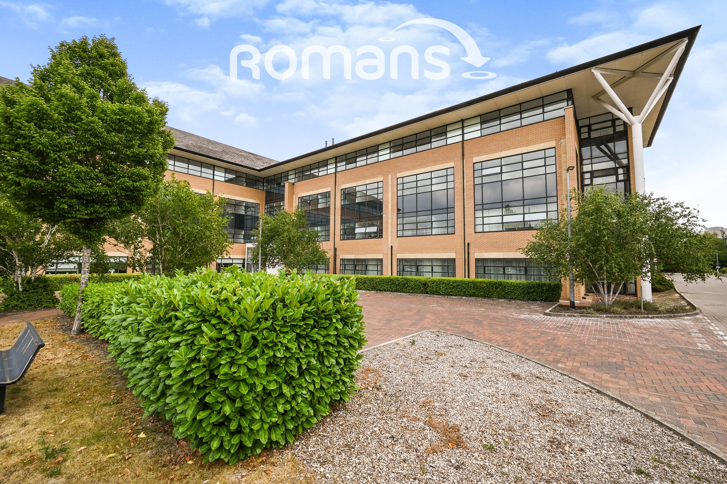 Flat Compass Court in Coventry