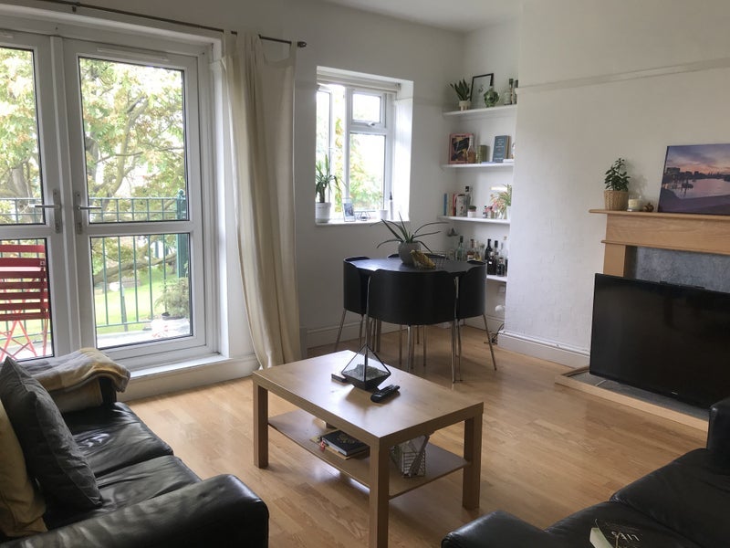 Room Lambeth Road in Greater London