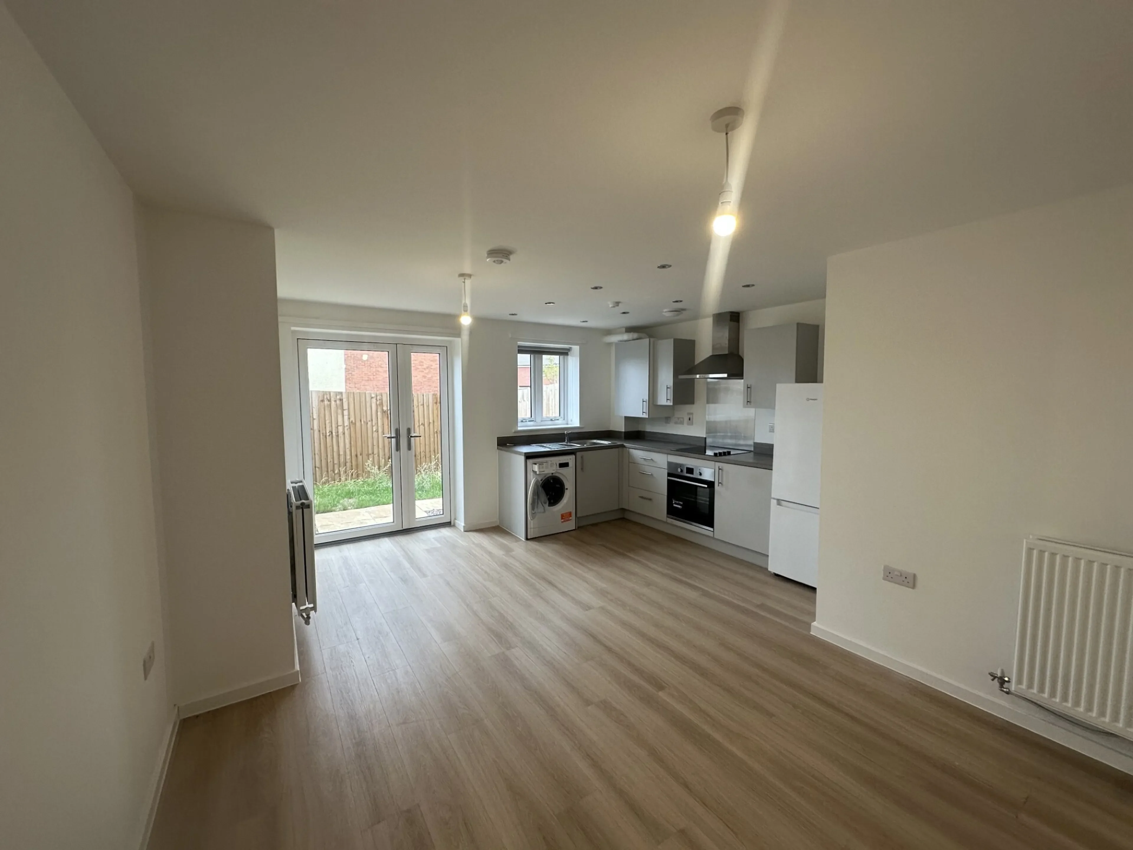 Flat Chamberhouse Mill Lane in Thatcham
