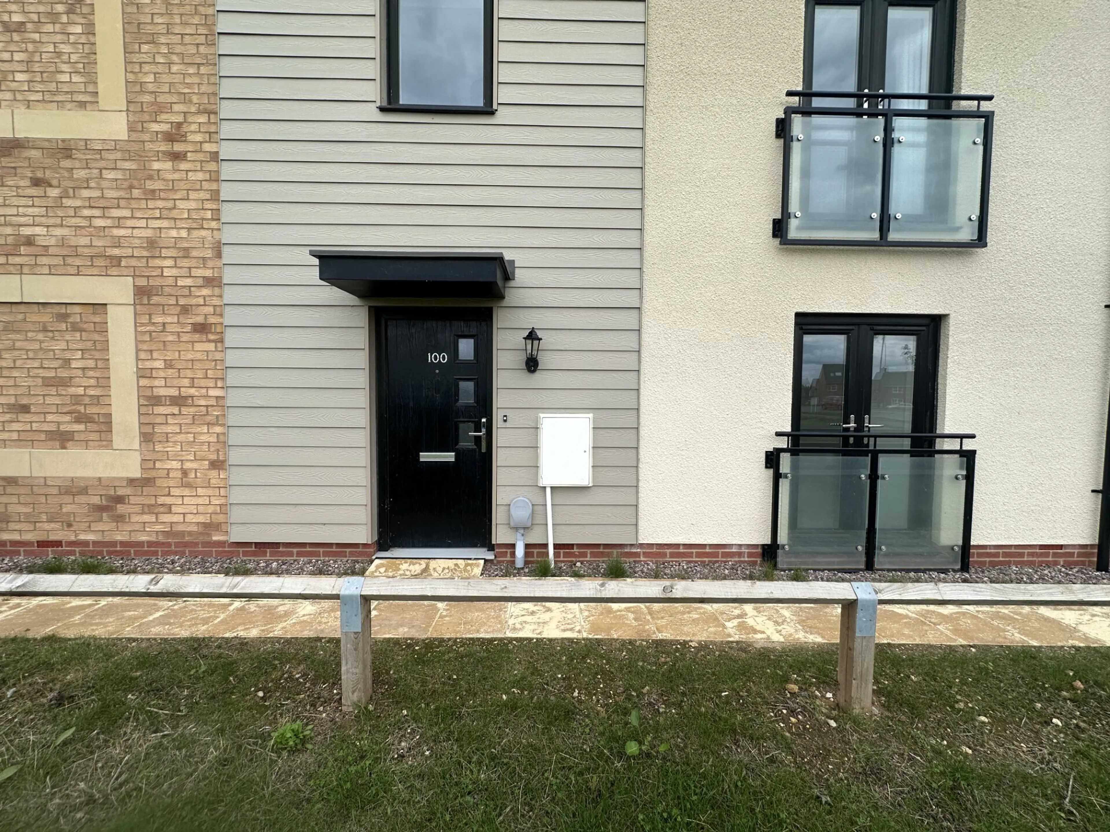 Flat Chamberhouse Mill Lane in Thatcham