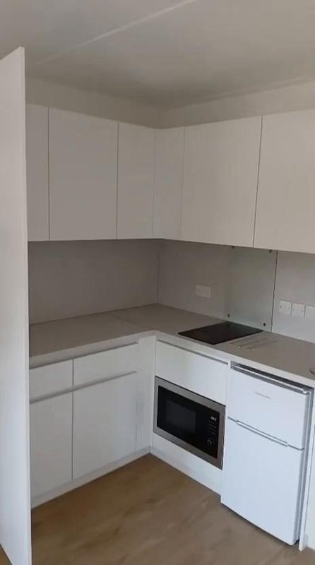 Flat Stowage in Greater London