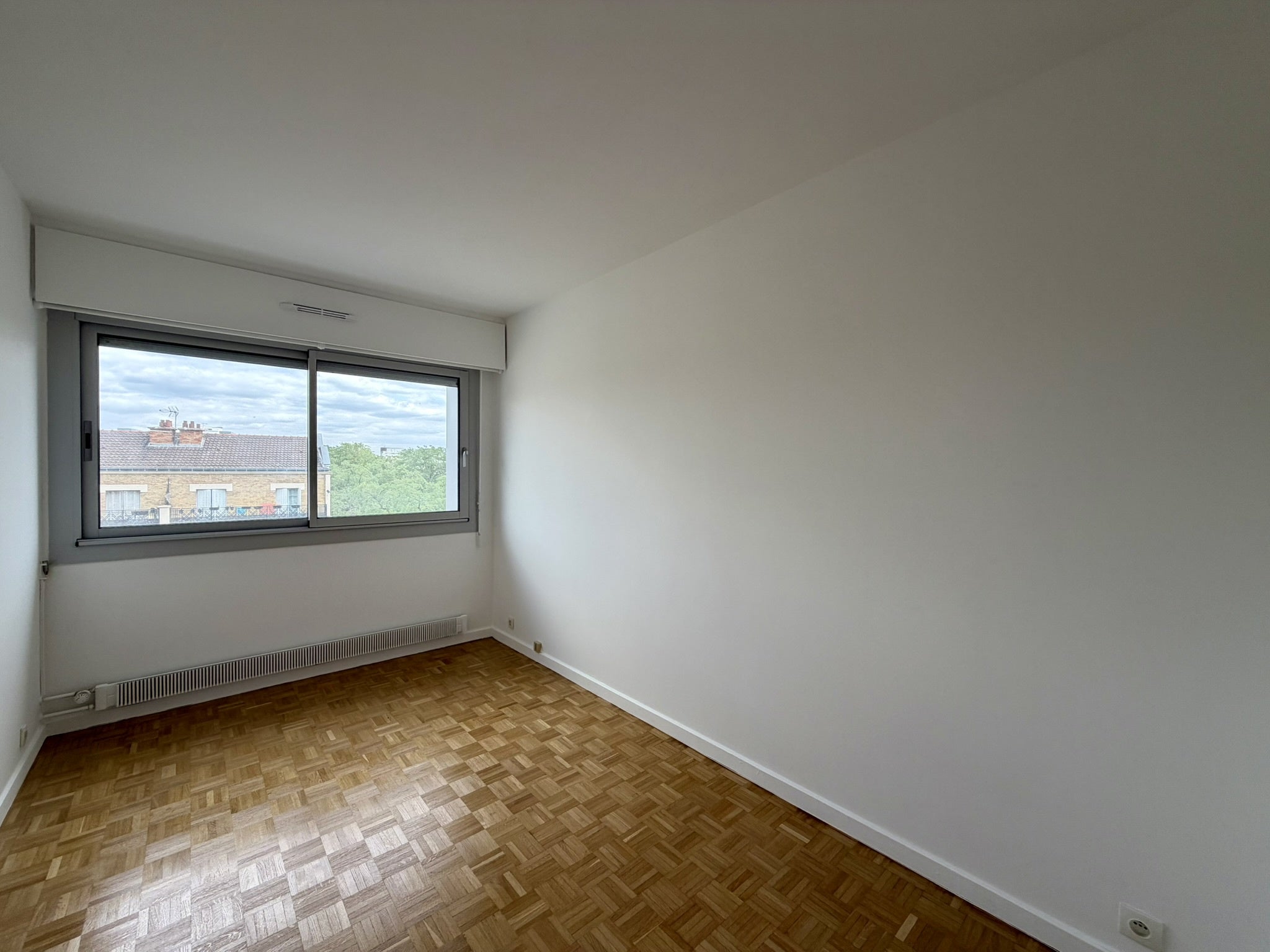Appartement Rue Claude Decaen à Paris