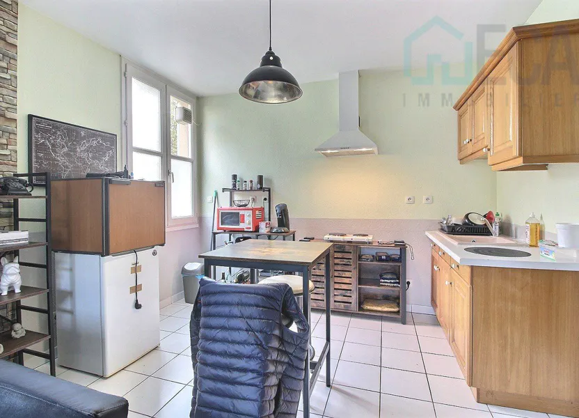 Appartement Place Antonin Dubost à La Tour-du-Pin