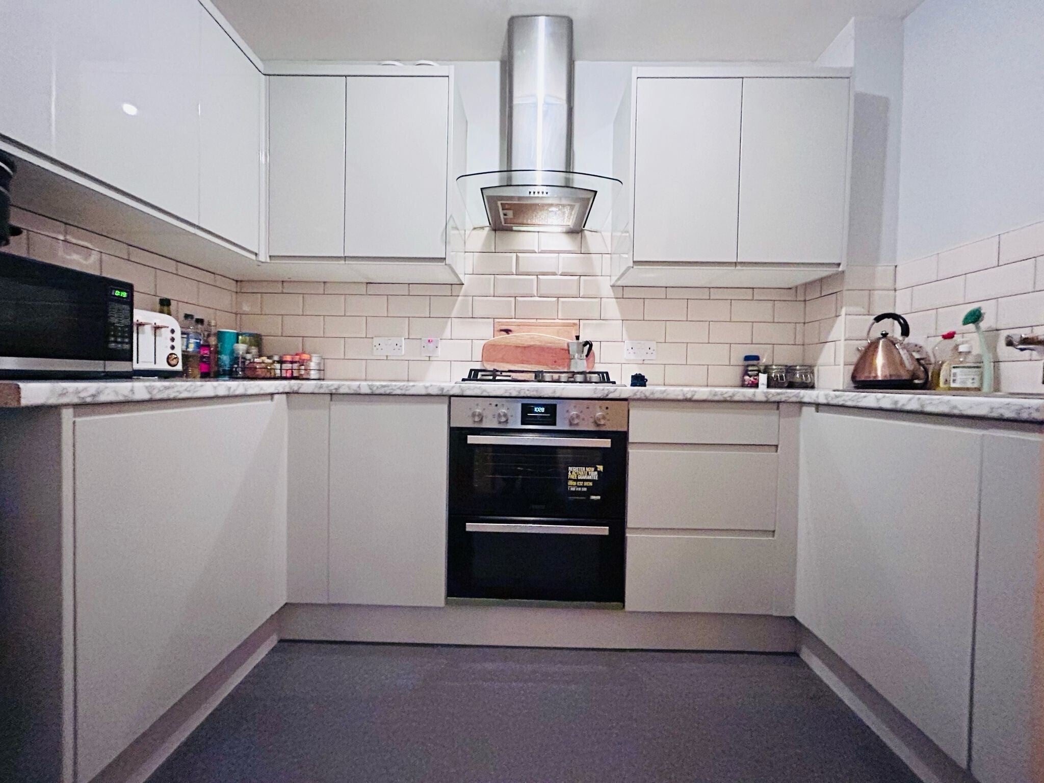 Flat Reynolds Place in Milton Keynes