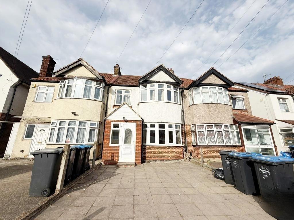 House Ealing Road in Greater London