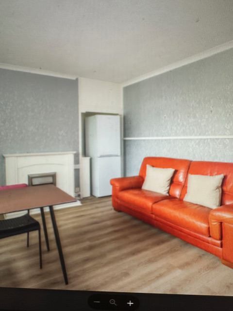 Flat Dinmont Drive in City of Edinburgh