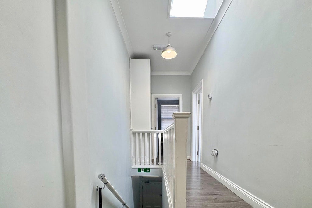 Flat Granville Road in Greater London