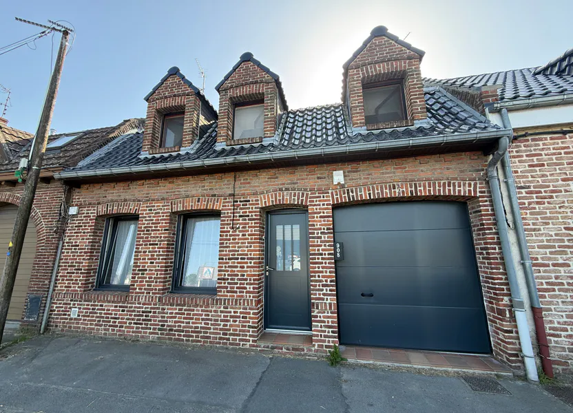 Maison Route Nationale à Râches