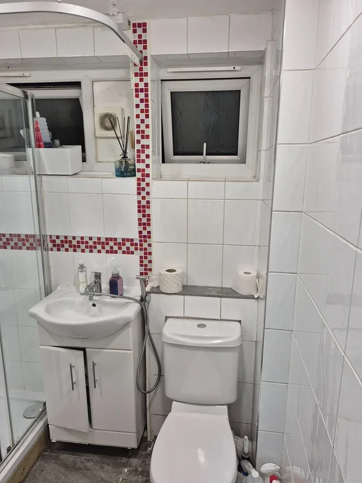 Room Bellingham Green in Greater London