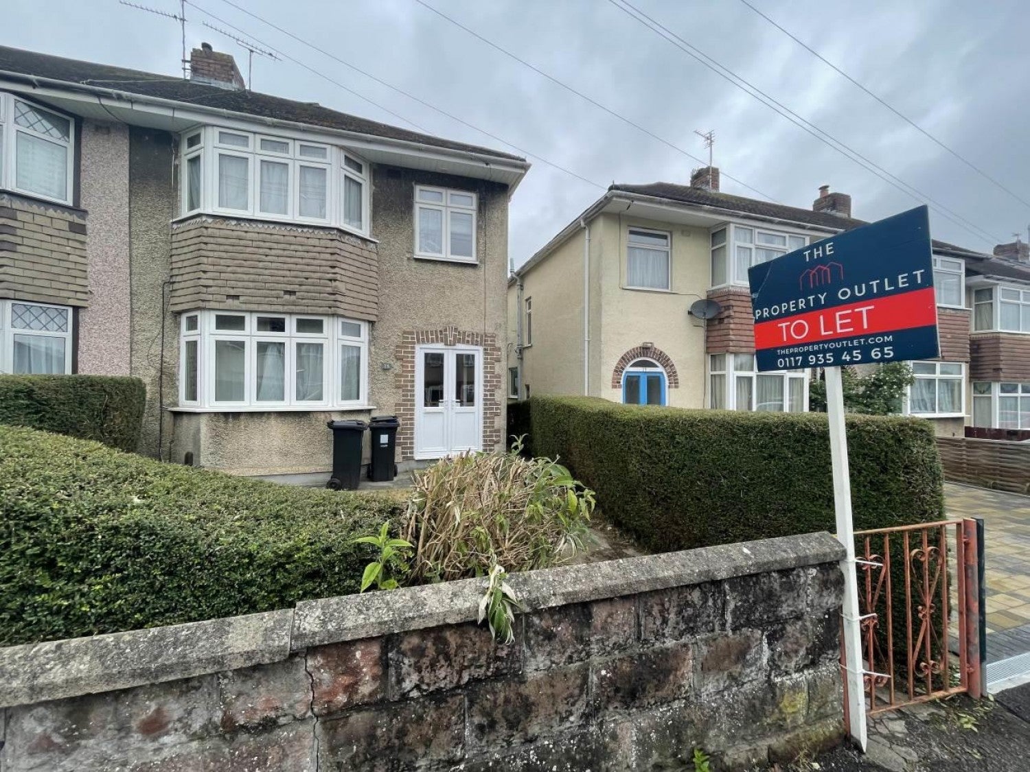 Flat Mortimer Road in Bristol