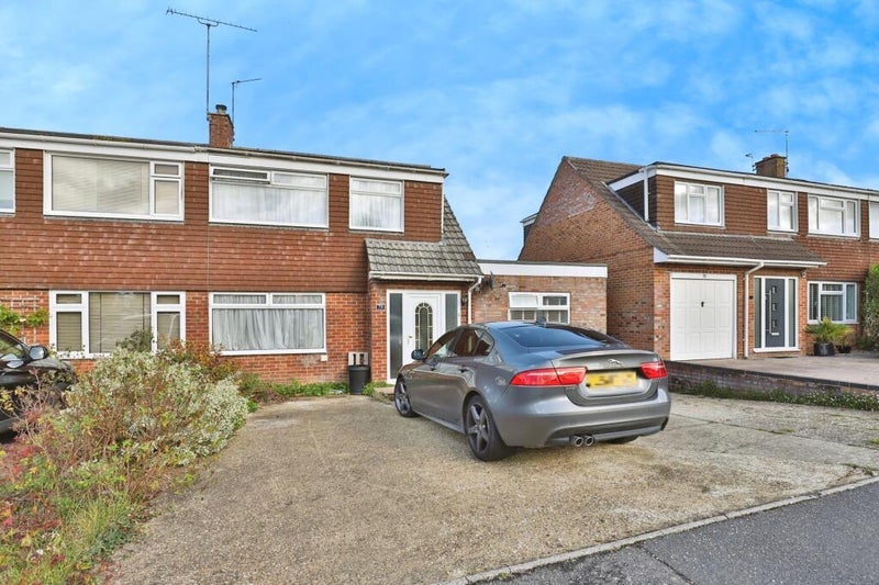 Flat Beamish Road in Poole