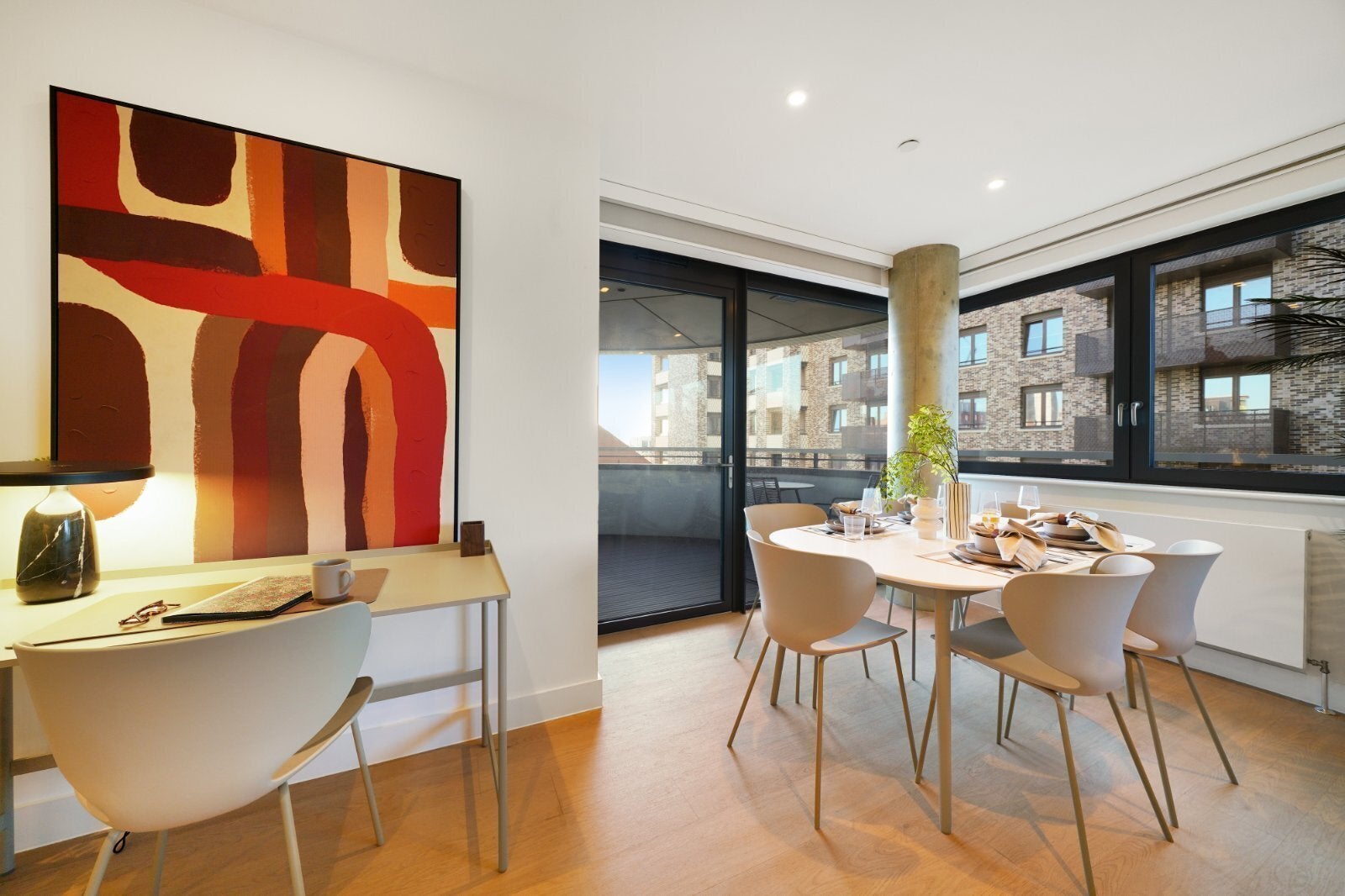 Flat Park Lane in Greater London