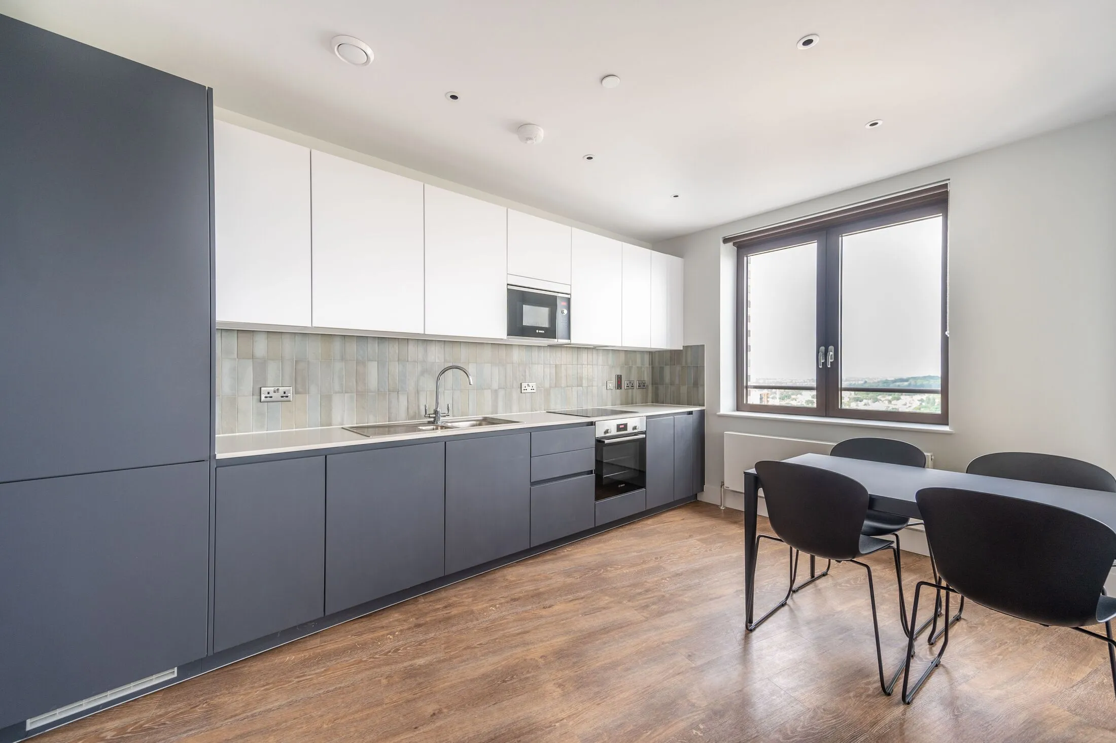 Flat Park Lane in Greater London
