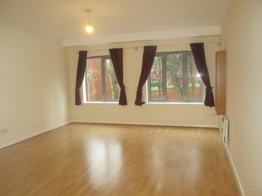 Flat Granville Square in Birmingham