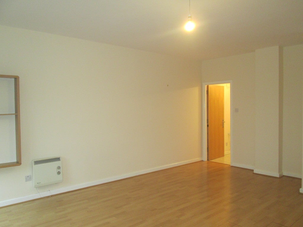Flat Granville Square in Birmingham