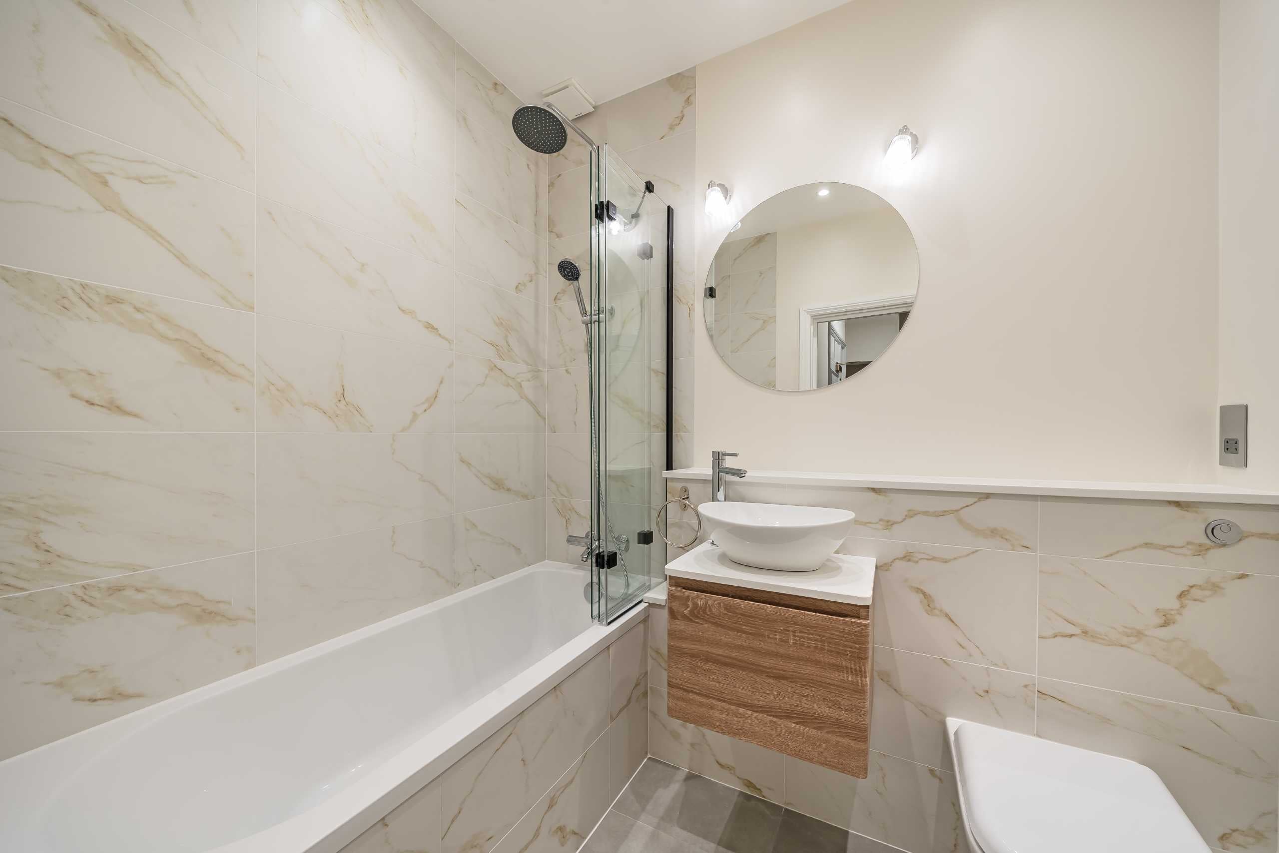 Flat Ladbroke Grove in Greater London