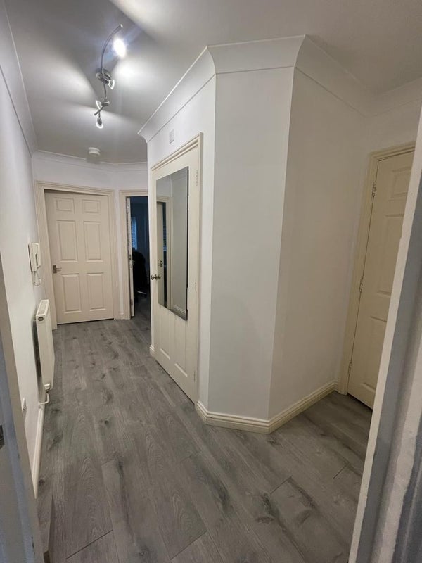 Room Ruscoe Road in Greater London